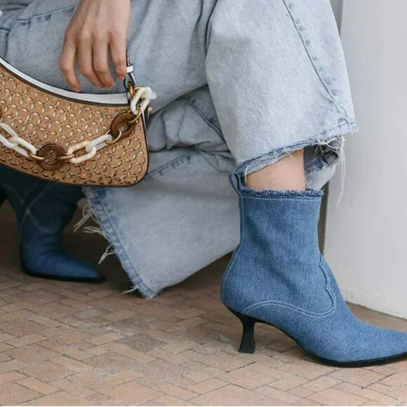 Dolce Vita Austin Boots - Picture 3 of 10